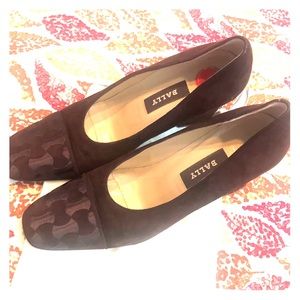Dark Brown Suede Bally pumps
